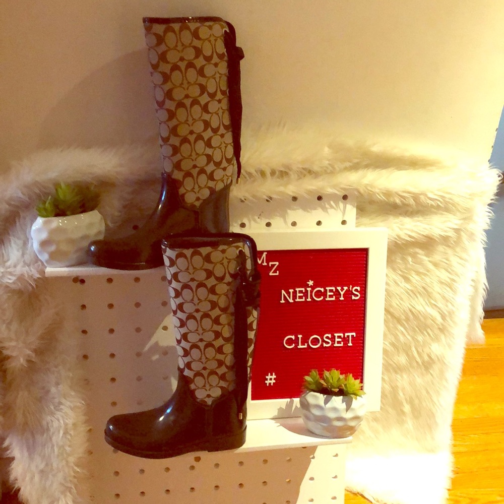 Coach lace up rain boots